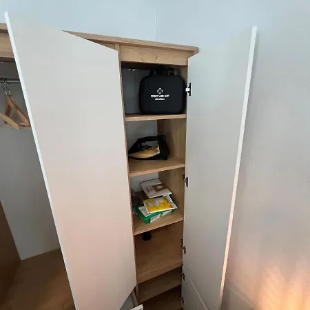 Lägenhet Cozy Gem In The Heart Of