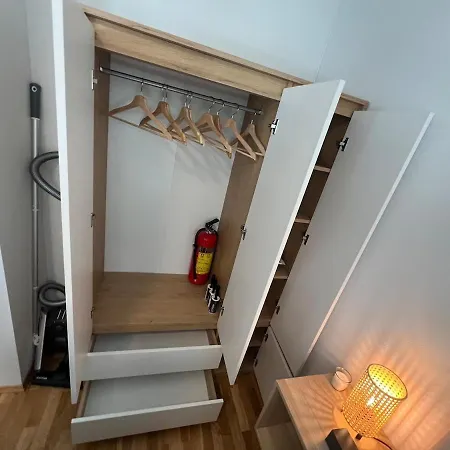 Cozy Gem In The Heart Of Apartment *