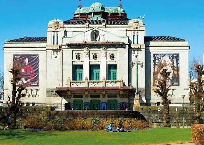 Cozy Gem In The Heart Of Apartament Bergen