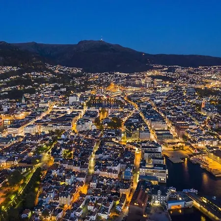 Cozy Gem In The Heart Of برغن